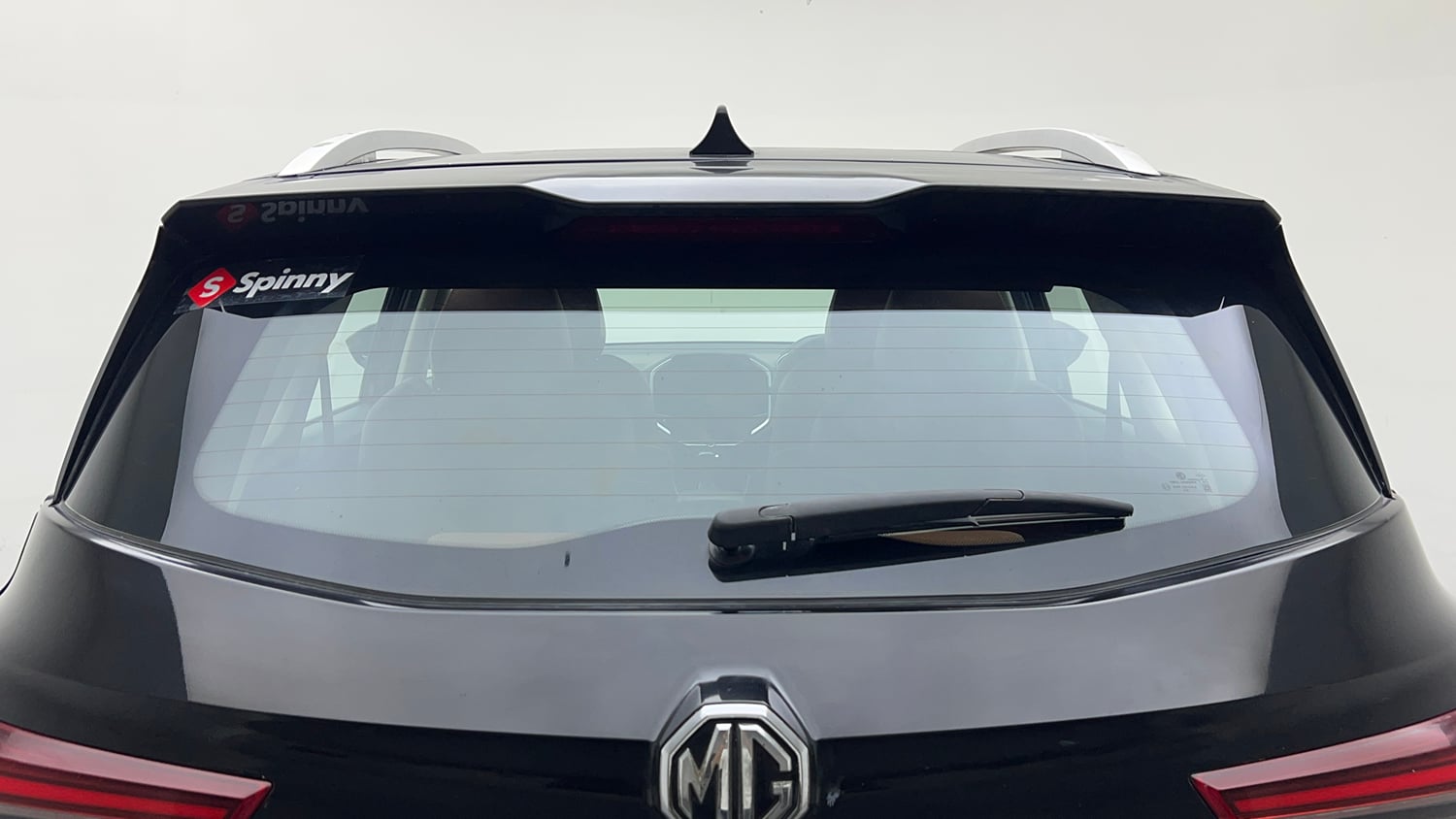 Used 2020 MG Motors Hector Plus Sharp 1.5 DCT Petrol Petrol Automatic exterior BACK WINDSHIELD VIEW