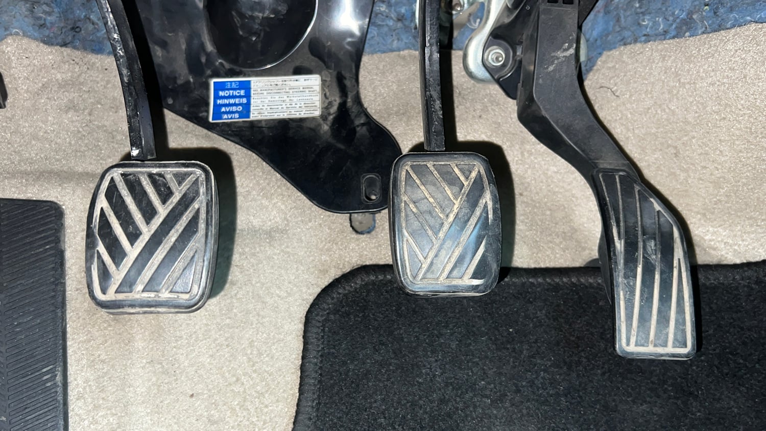 Used 2016 Maruti Suzuki Ciaz ZXi Petrol Manual interior PEDALS VIEW