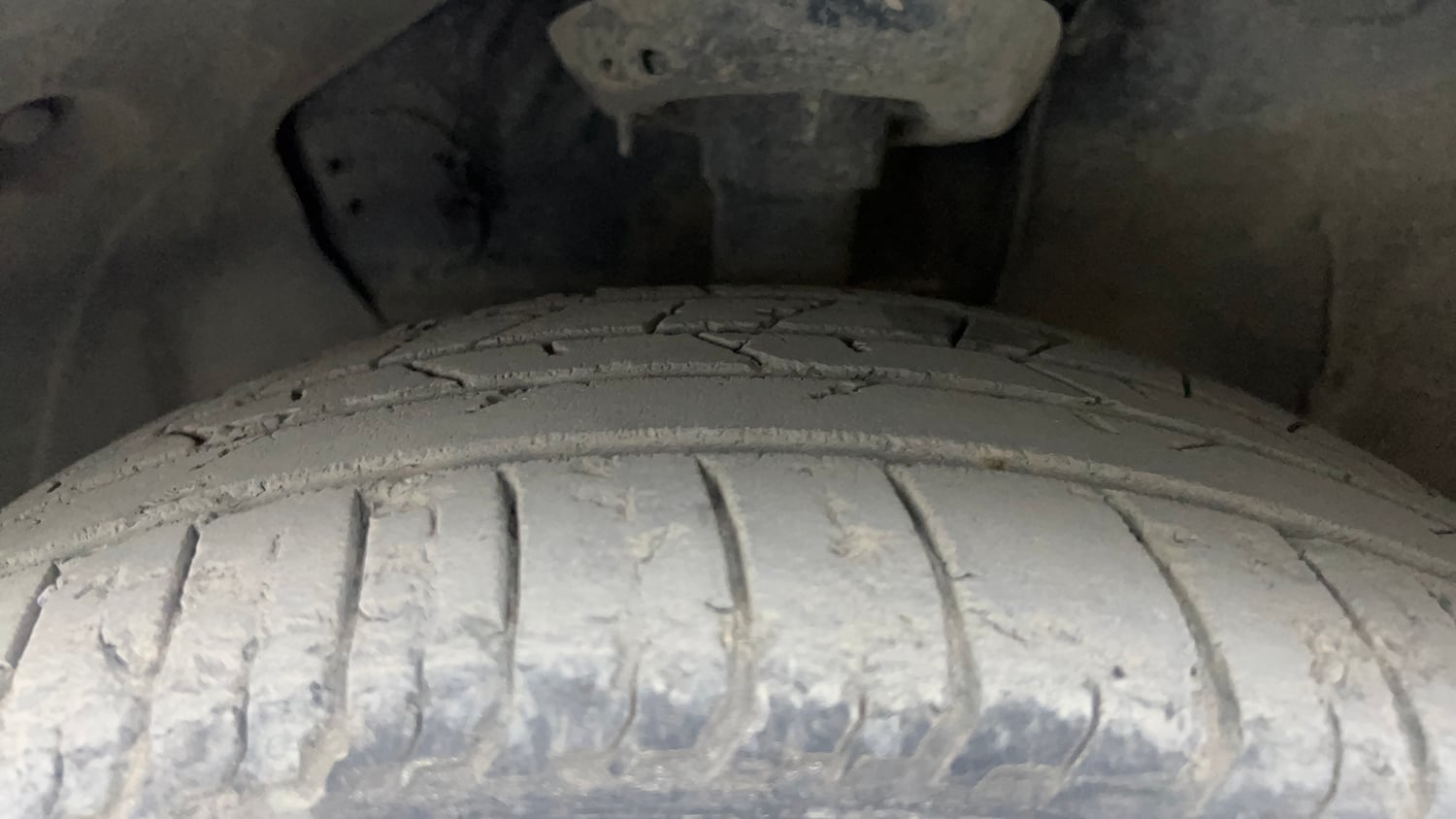 Used 2022 Hyundai i20 N Line N8 1.0 Turbo DCT Petrol Automatic tyres LEFT FRONT TYRE TREAD VIEW