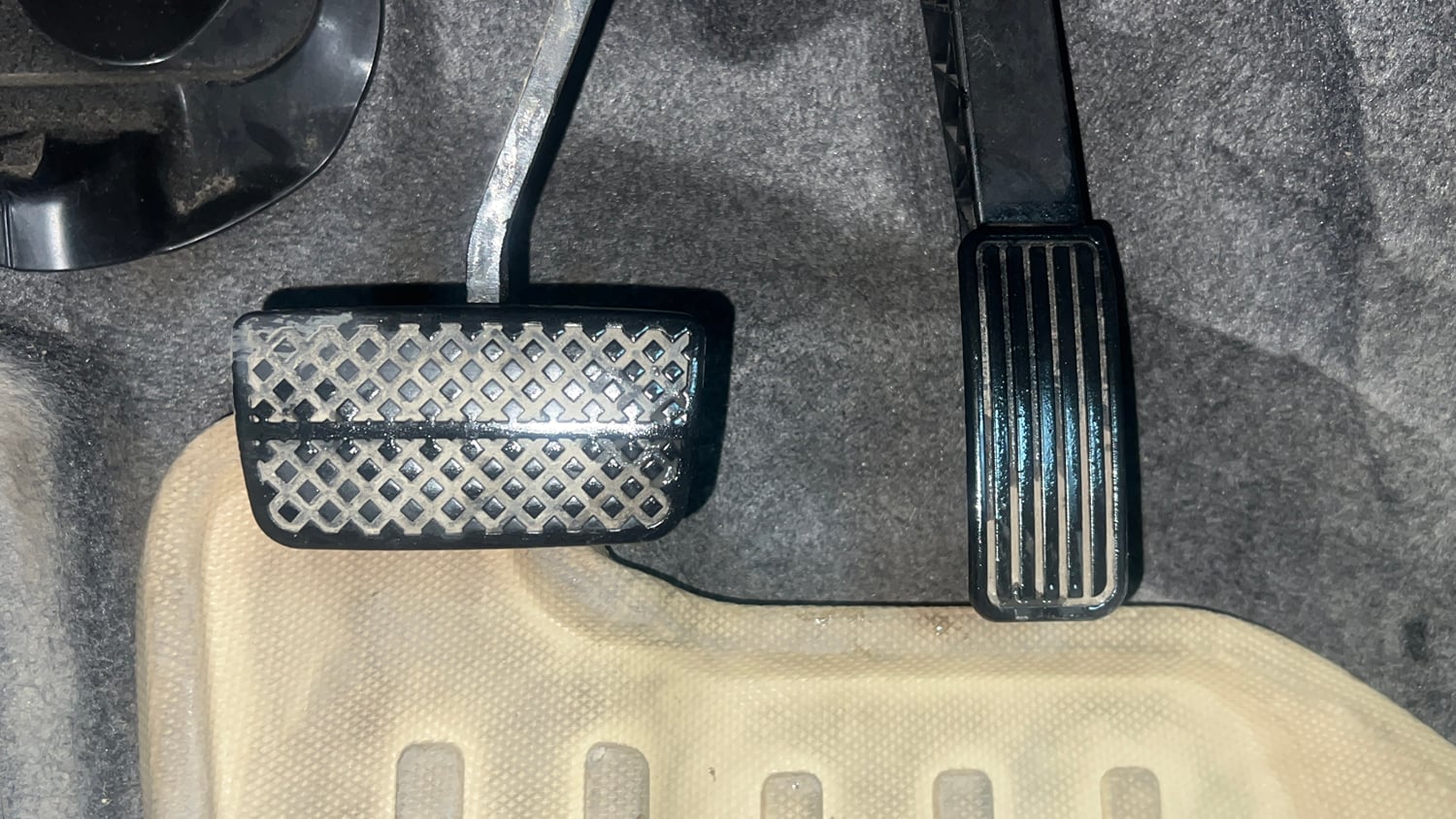 Used 2023 Honda Amaze VX 1.2 Petrol CVT Petrol Automatic interior PEDALS VIEW