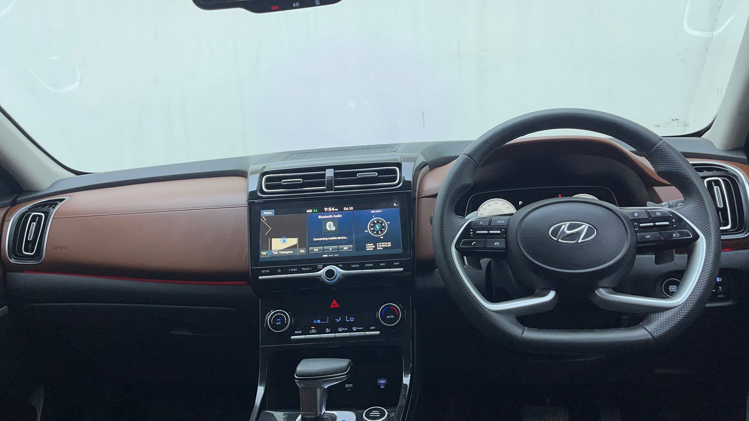 Used 2022 Hyundai Alcazar Platinum (O) 7 Seater 1.5 Diesel AT Diesel Automatic interior DASHBOARD VIEW