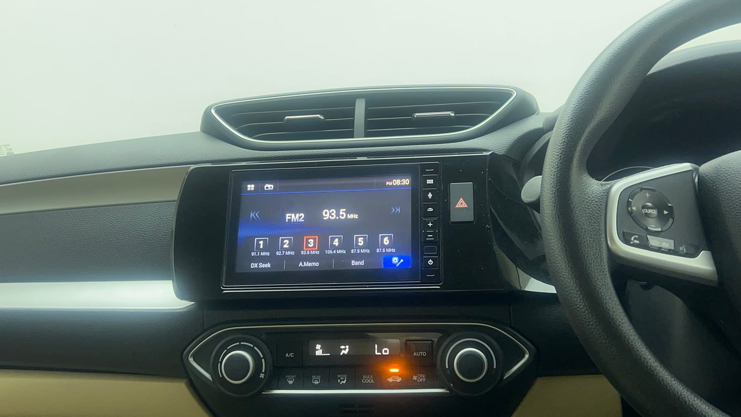 Used 2023 Honda Amaze VX 1.2 Petrol CVT Petrol Automatic top_features Integrated (in-dash) music system