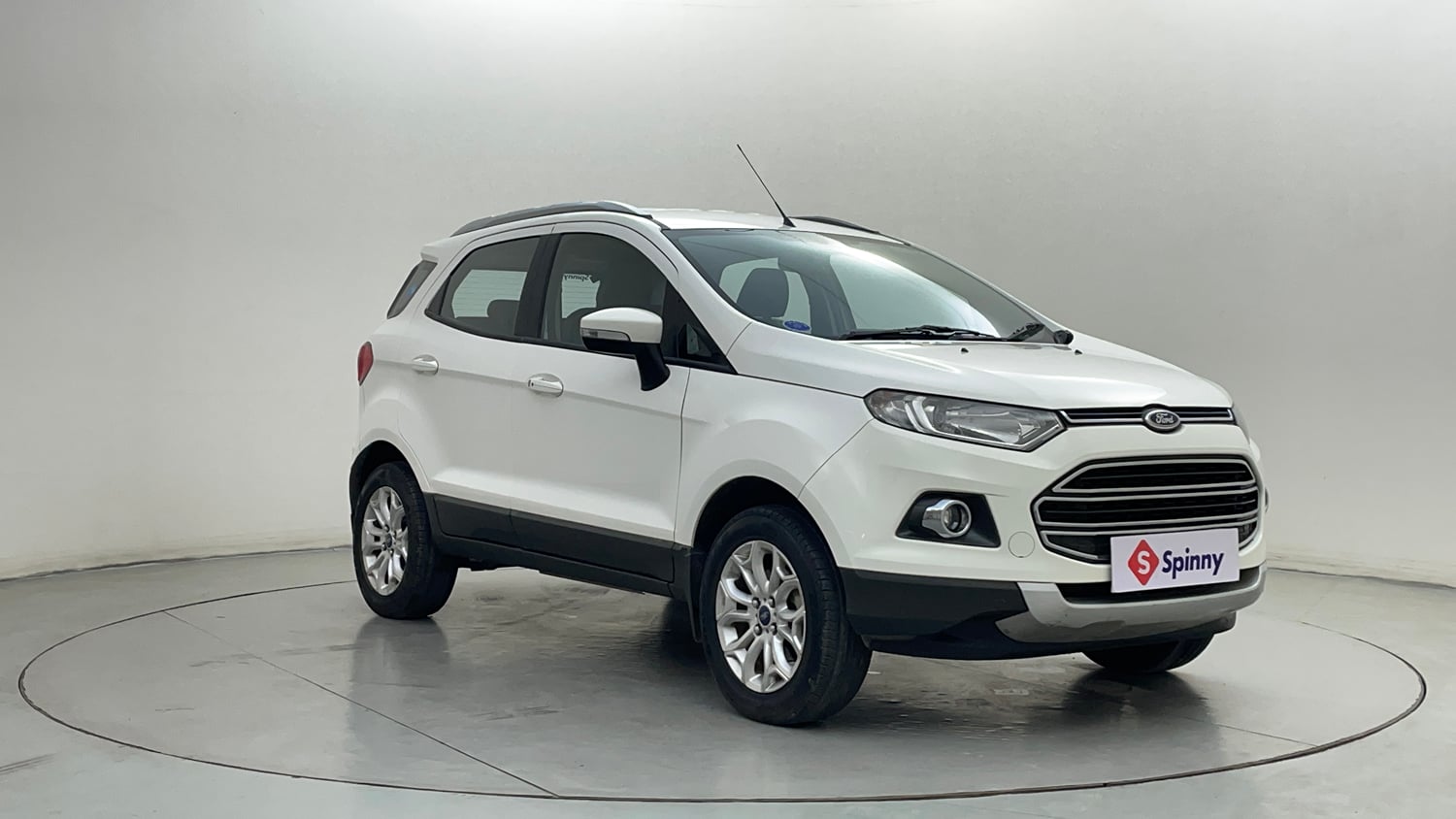 Used 2014 Ford EcoSport Titanium 1.5 TDCi (Opt) Diesel Manual exterior RIGHT FRONT CORNER VIEW