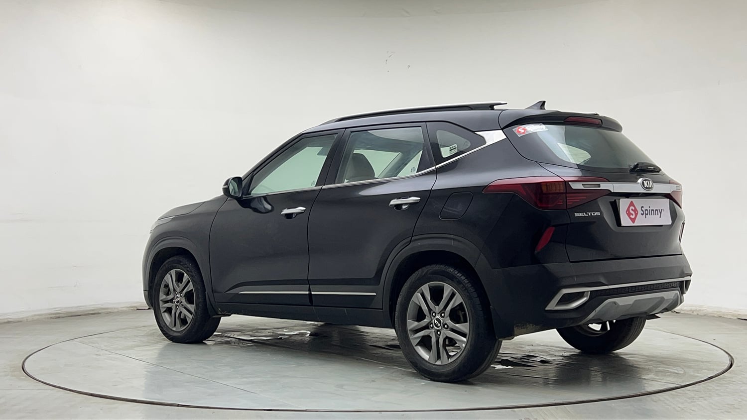 Used 2021 kia Seltos HTX IVT 1.5 Petrol Automatic exterior LEFT REAR CORNER VIEW