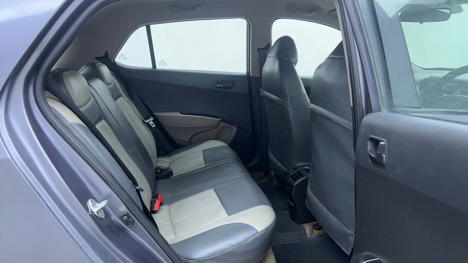 Used 2017 Hyundai Grand i10 Magna 1.2 Kappa VTVT Petrol Manual interior RIGHT SIDE REAR DOOR CABIN VIEW