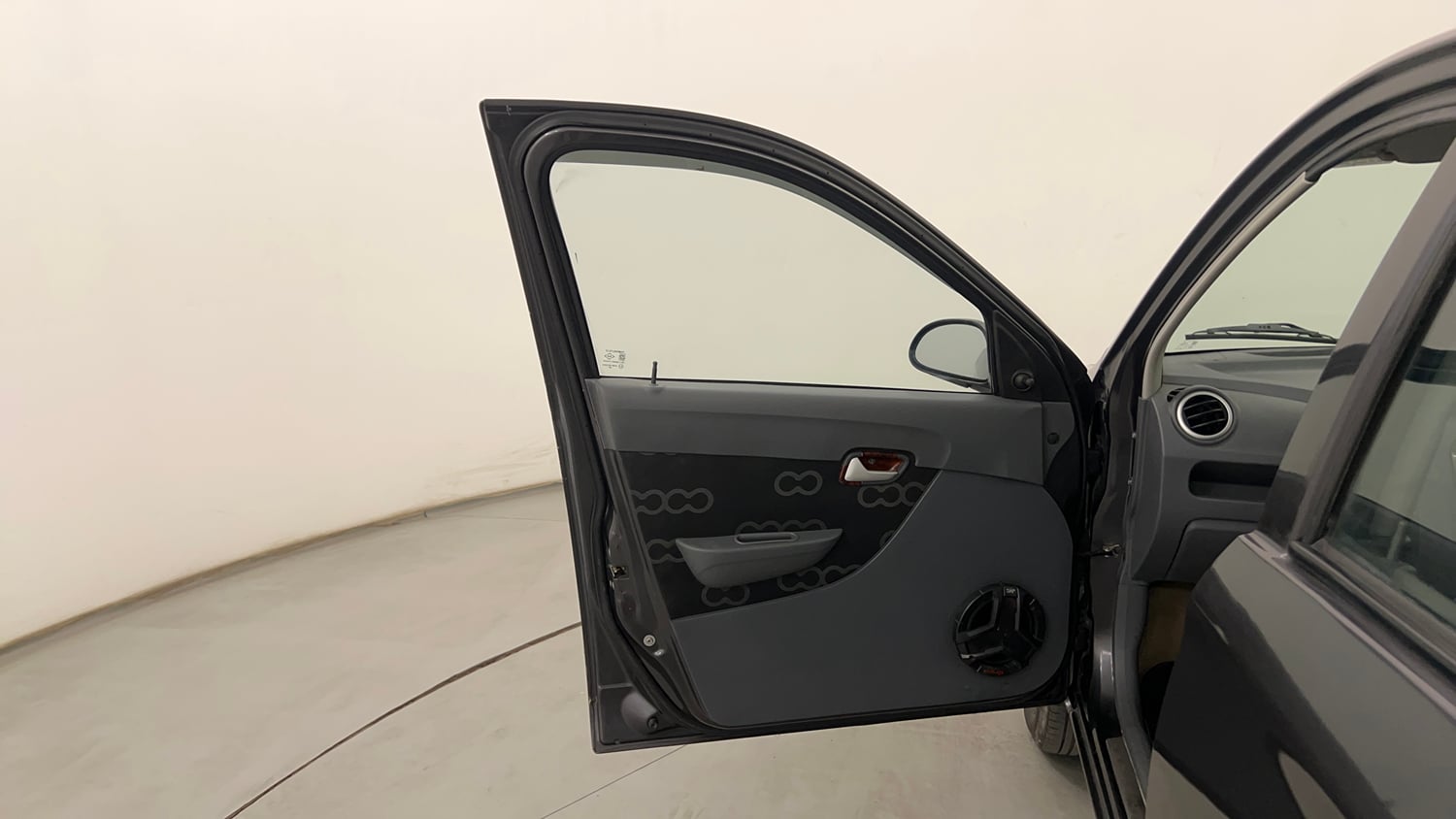 Used 2015 Maruti Suzuki Alto 800 Lxi Petrol Manual interior LEFT FRONT DOOR OPEN VIEW