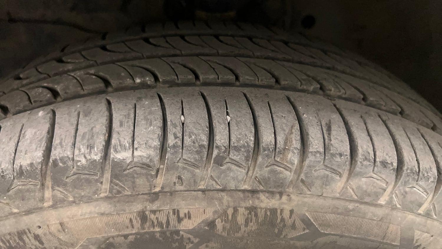Used 2020 Honda Jazz VX CVT Petrol Automatic tyres LEFT FRONT TYRE TREAD VIEW