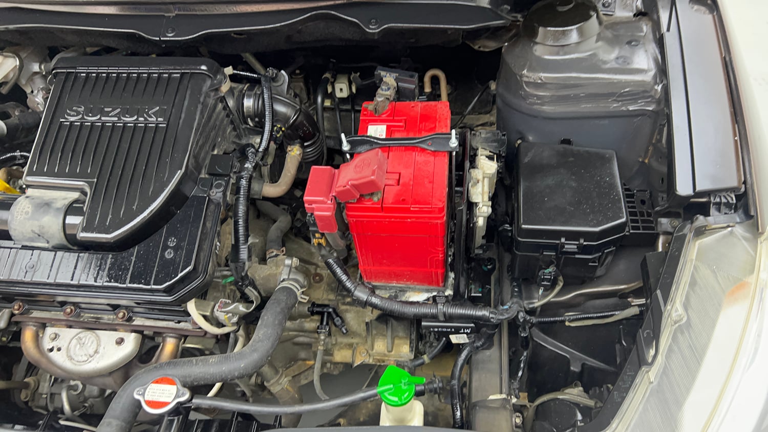 Used 2016 Maruti Suzuki Ciaz ZXi Petrol Manual engine ENGINE LEFT SIDE VIEW