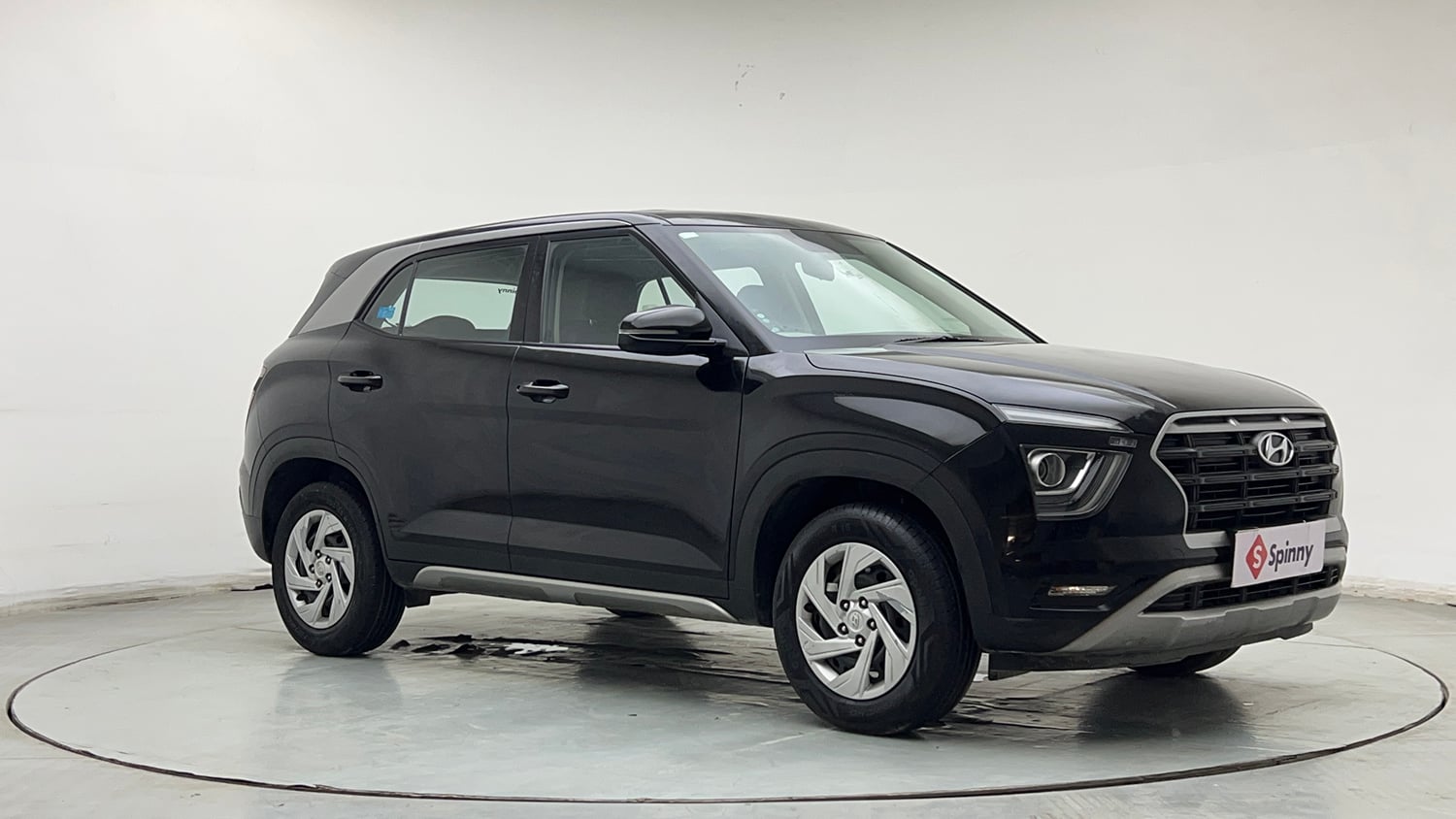 Used 2022 Hyundai Creta EX 1.5 Petrol Petrol Manual exterior RIGHT FRONT CORNER VIEW