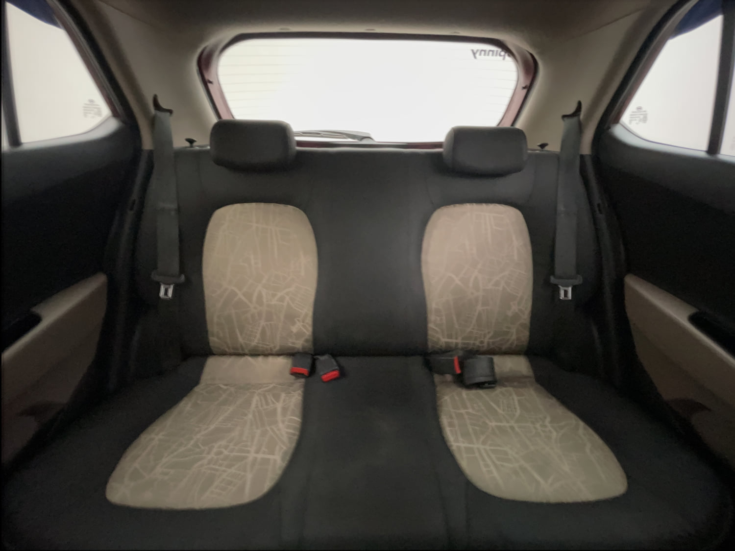Used 2015 Hyundai Grand i10 Asta AT 1.2 Kappa VTVT Petrol Automatic interior REAR SEAT CONDITION VIEW