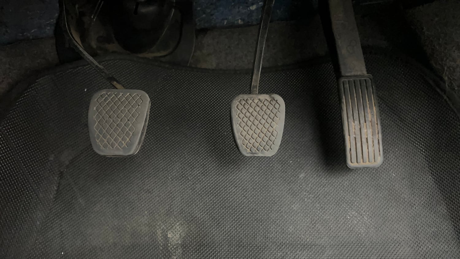 Used 2018 Honda Amaze 1.2 V MT Petrol Petrol Manual interior PEDALS VIEW