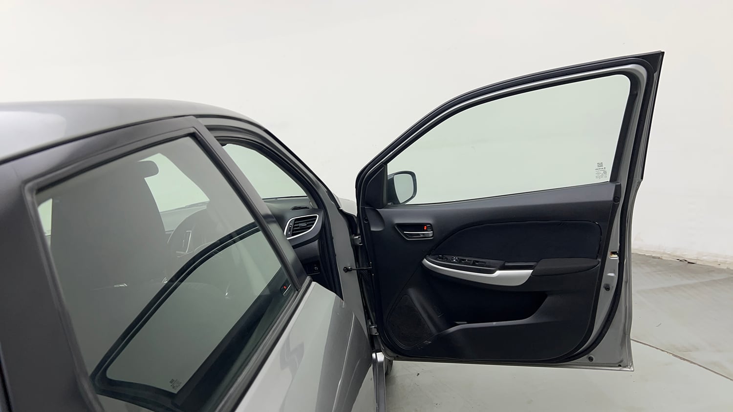 Used 2018 Maruti Suzuki Baleno Delta 1.2 AT Petrol Automatic interior RIGHT FRONT DOOR OPEN VIEW