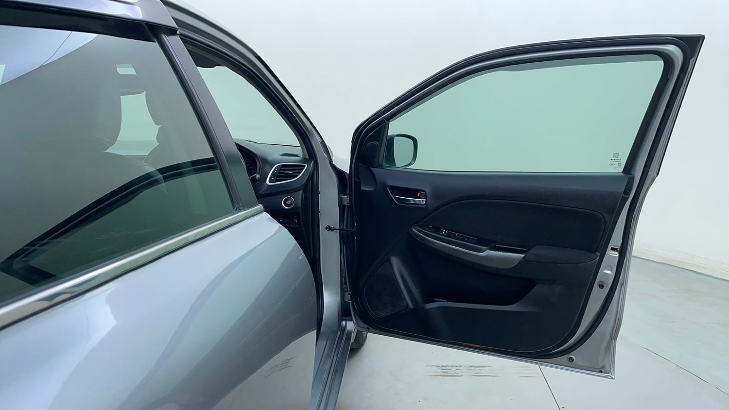 Used 2018 Maruti Suzuki Baleno Zeta 1.2 AT Petrol Automatic interior RIGHT FRONT DOOR OPEN VIEW