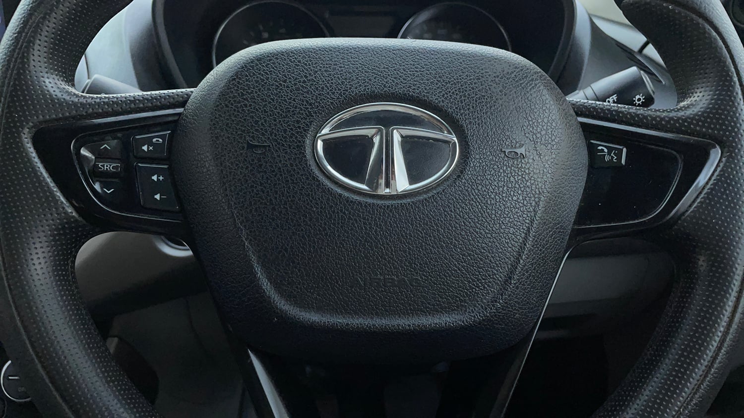 Used 2019 Tata Nexon XZ Plus Diesel Diesel Manual top_features Airbags