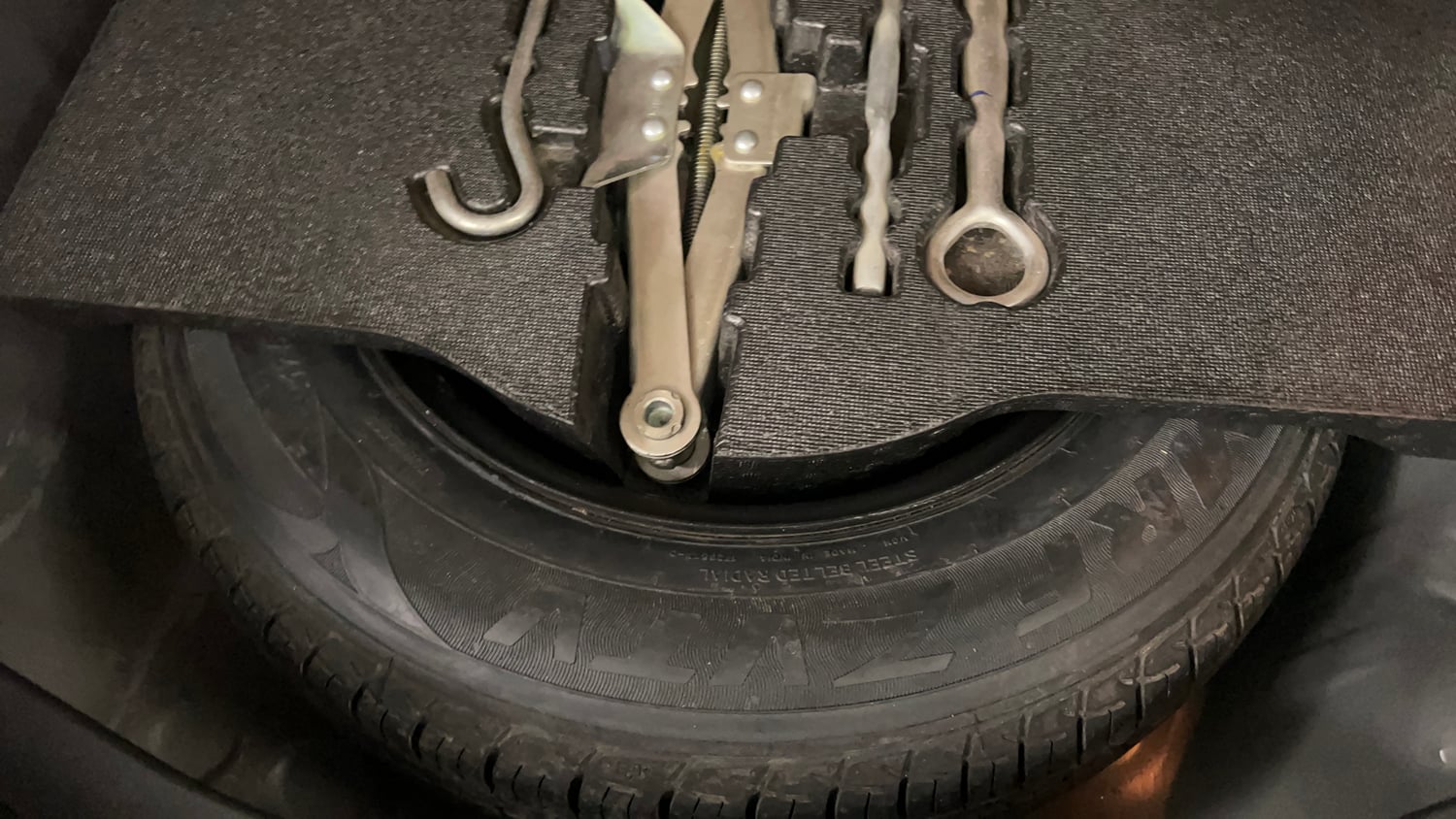 Used 2020 Honda Jazz VX CVT Petrol Automatic tyres SPARE TYRE VIEW