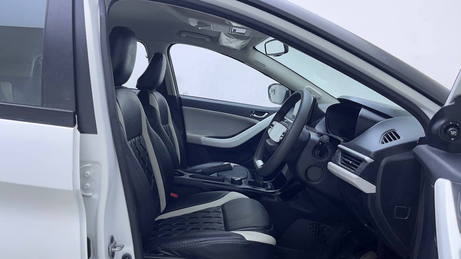 Used 2024 Tata Nexon Creative Plus 1.2 Revotron Petrol 6MT Petrol Manual interior RIGHT SIDE FRONT DOOR CABIN VIEW