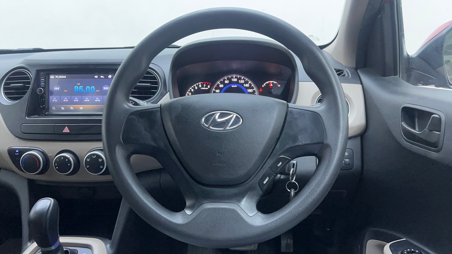 Used 2017 Hyundai Grand i10 Magna AT 1.2 Kappa VTVT Petrol Automatic interior STEERING VIEW
