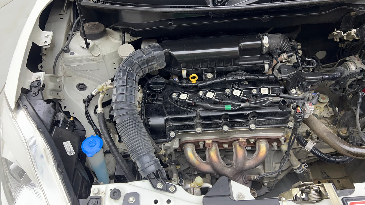 Used 2018 Maruti Suzuki Dzire VXi Petrol Manual engine ENGINE RIGHT SIDE VIEW