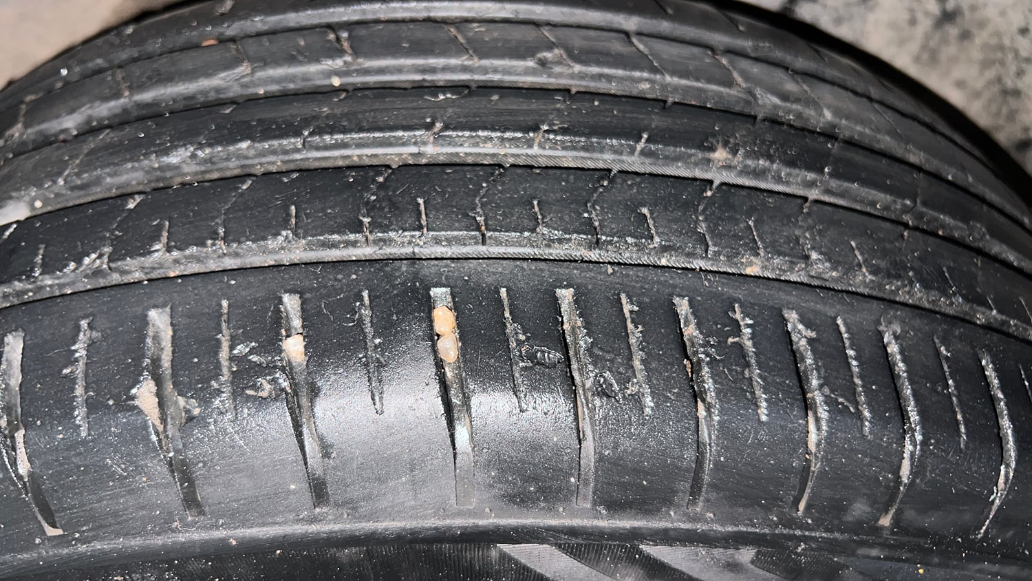 Used 2022 Tata Punch Creative AMT Petrol Automatic tyres LEFT REAR TYRE TREAD VIEW