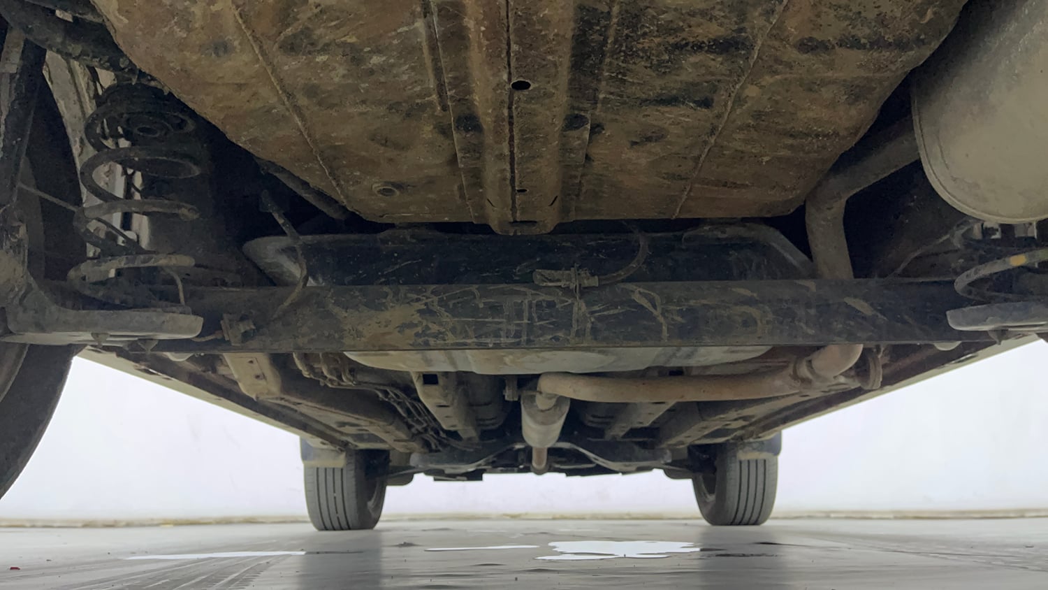Used 2024 Tata Nexon Creative Plus 1.2 Revotron Petrol 6MT Petrol Manual extra REAR UNDERBODY VIEW (TAKEN FROM REAR)
