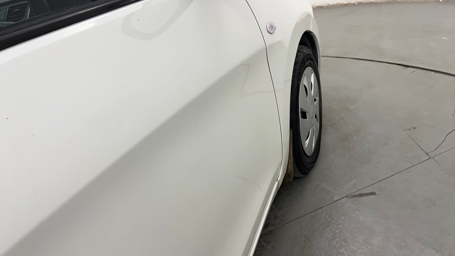 Used 2015 Maruti Suzuki Celerio VXi Petrol Manual dents MINOR SCRATCH