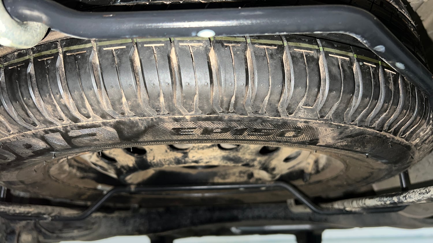 Used 2022 Maruti Suzuki XL6 Zeta MT Petrol Petrol Manual tyres SPARE TYRE VIEW