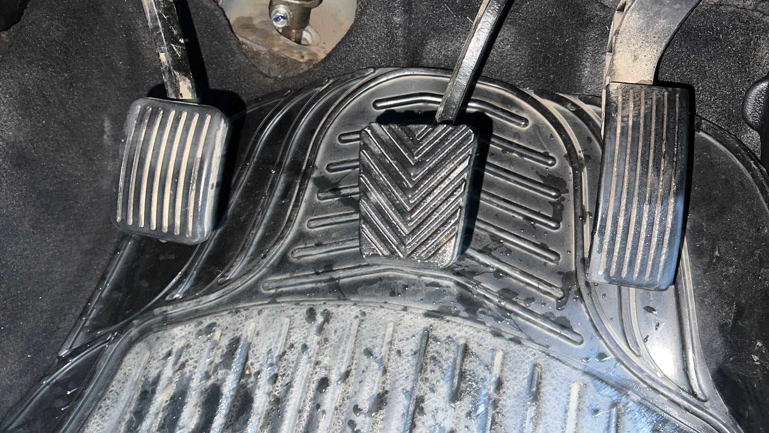 Used 2018 Hyundai Xcent E+ CNG (Outside Fitted) Cng Manual interior PEDALS VIEW