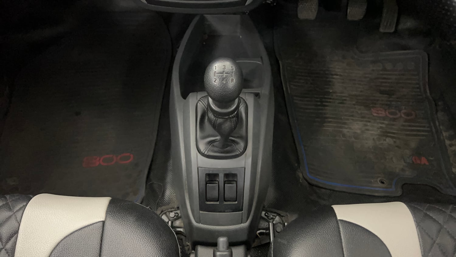 Used 2018 Maruti Suzuki Alto 800 VXi Petrol Manual interior GEAR  KNOB VIEW