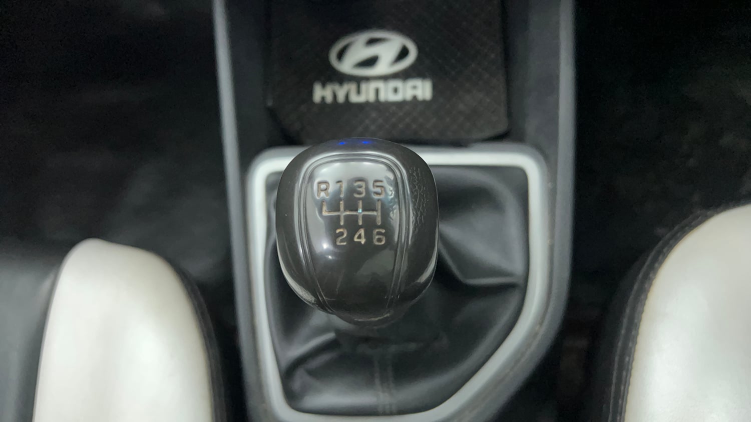 Used 2018 Hyundai Creta S 1.4 CRDi Diesel Manual interior GEAR  KNOB VIEW