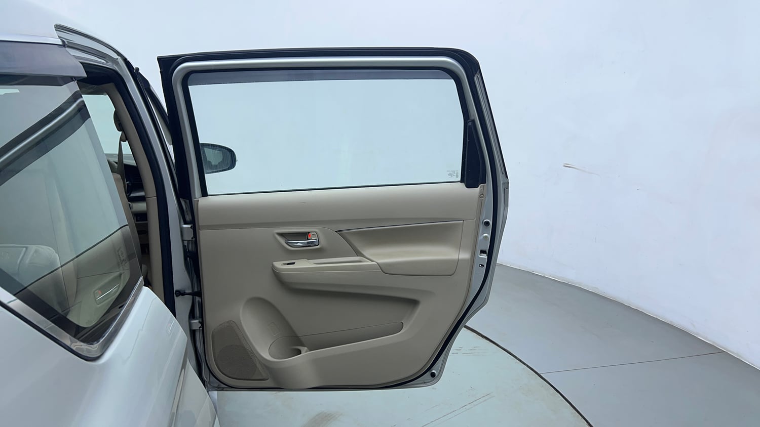 Used 2021 Maruti Suzuki New Ertiga ZXi AT Petrol Automatic interior RIGHT REAR DOOR OPEN VIEW