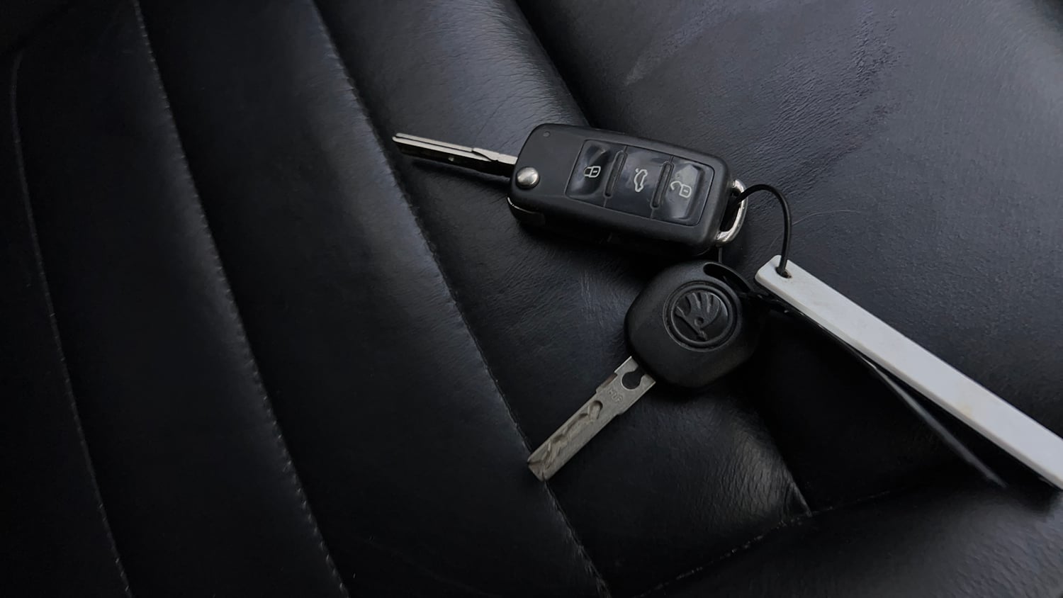 Used 2020 Skoda Rapid Active 1.0 TSI MT Petrol Manual extra CAR KEY VIEW