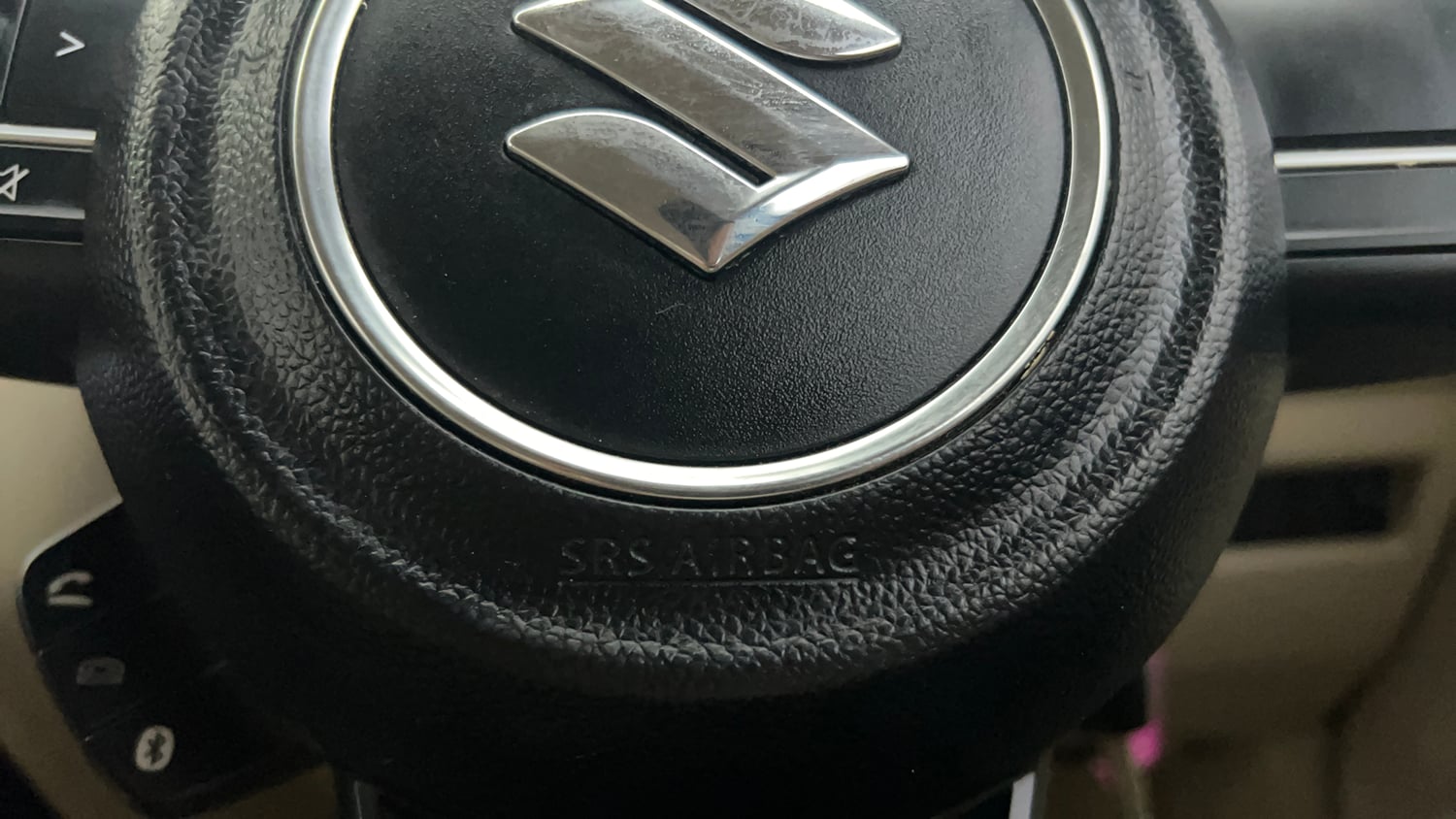 Used 2019 Maruti Suzuki Dzire VXi Petrol Manual top_features Airbags