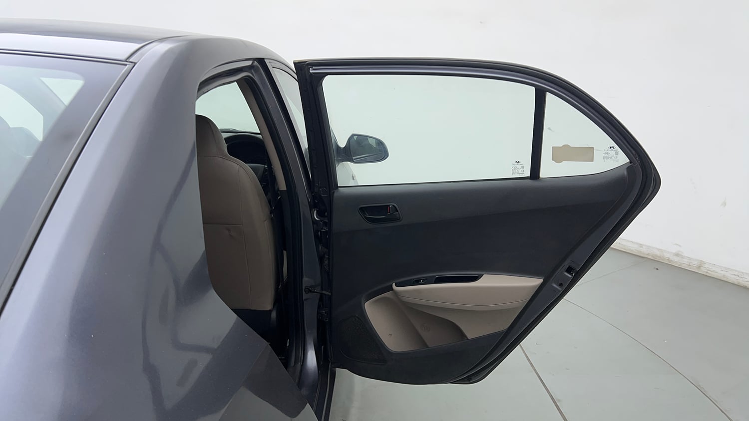 Used 2018 Hyundai Xcent E+ CNG (Outside Fitted) Cng Manual interior RIGHT REAR DOOR OPEN VIEW
