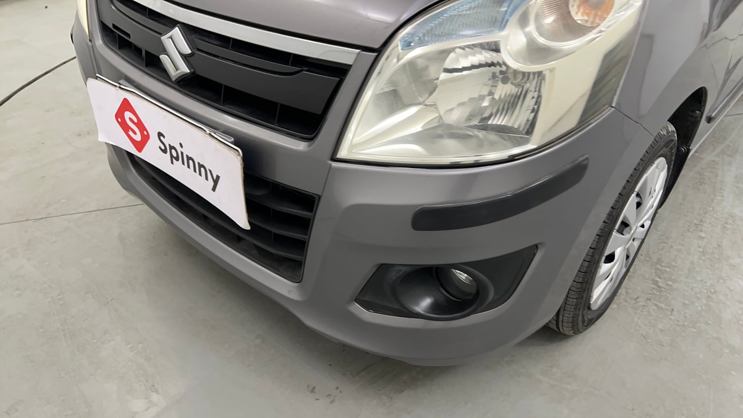 Used 2017 Maruti Suzuki Wagon R VXI Petrol Manual dents MINOR SCRATCH