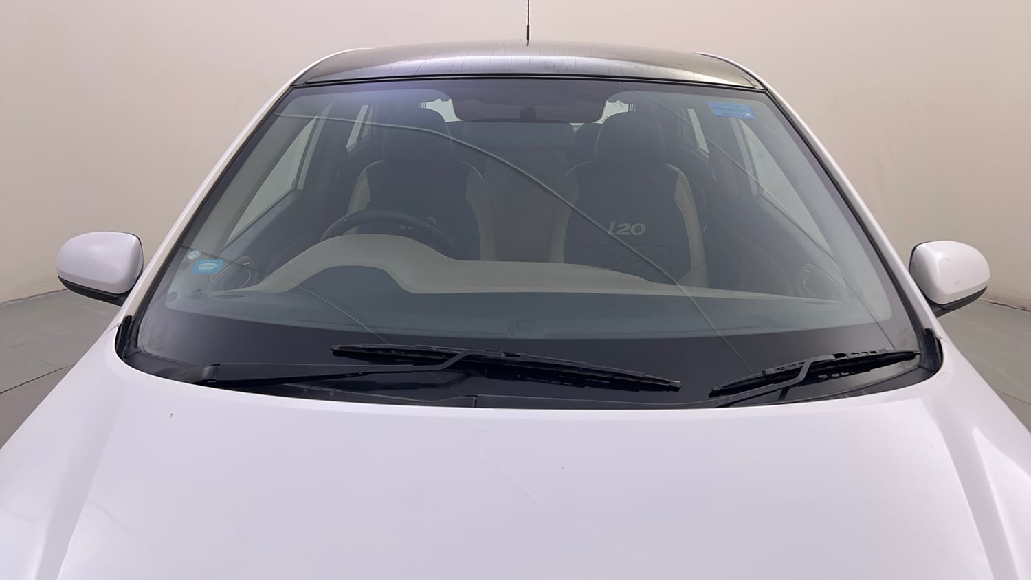 Used 2019 Hyundai Elite i20 Magna Plus 1.2 Petrol Manual exterior FRONT WINDSHIELD VIEW