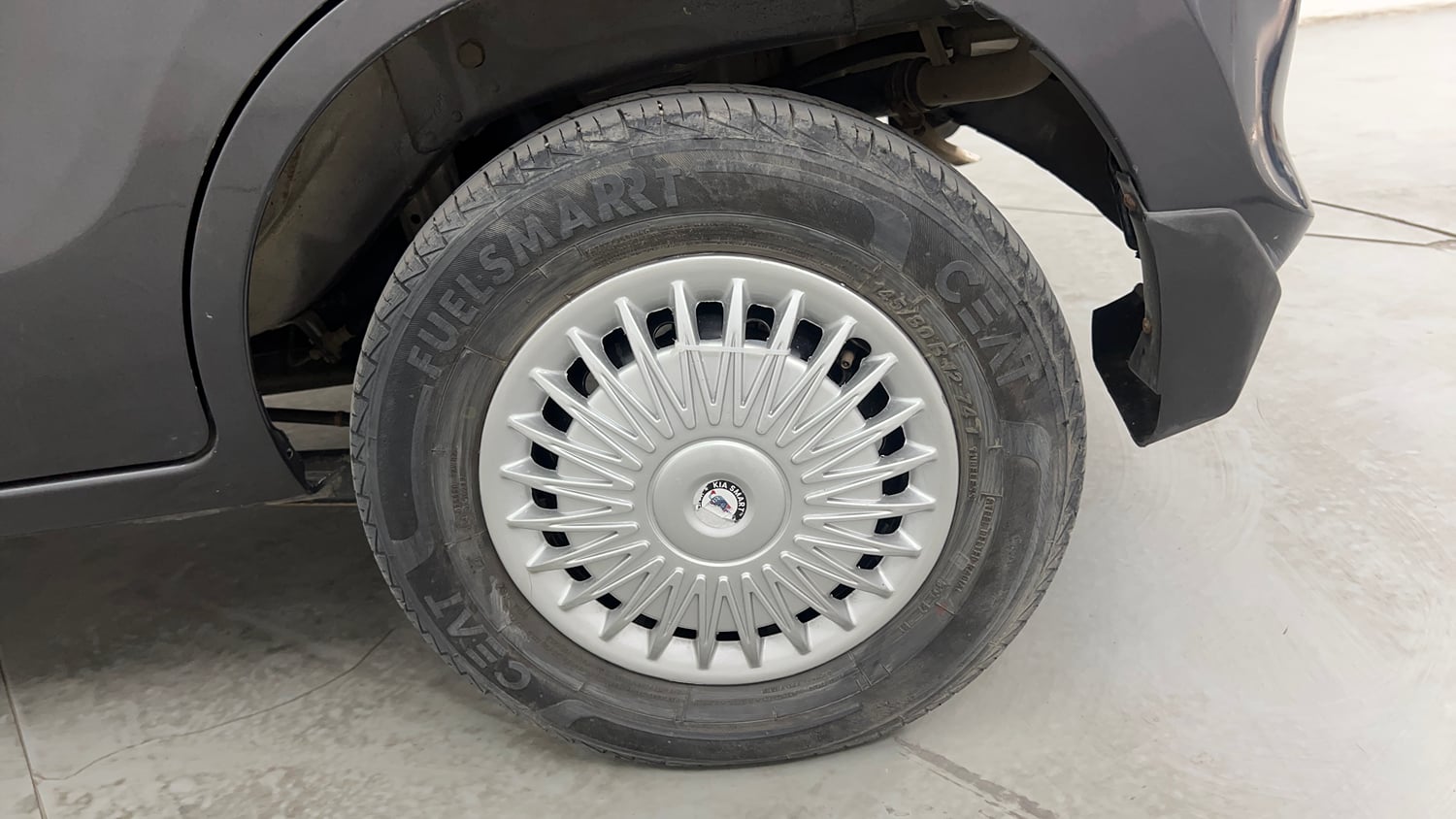 Used 2020 Maruti Suzuki Alto 800 Vxi Plus Petrol Manual tyres LEFT REAR TYRE RIM VIEW