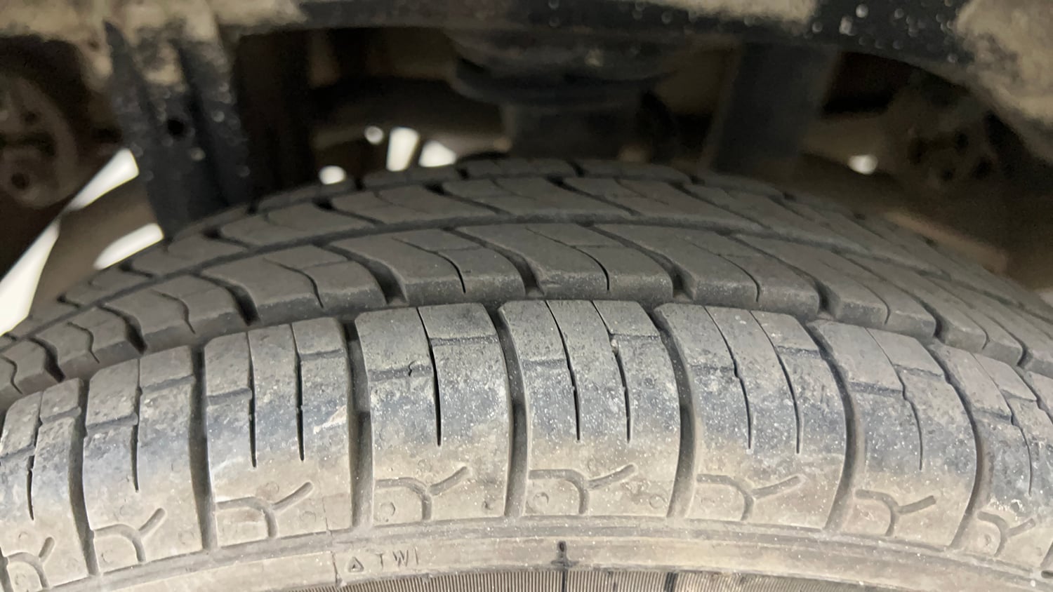 Used 2018 Maruti Suzuki Alto 800 VXi Petrol Manual tyres RIGHT REAR TYRE TREAD VIEW