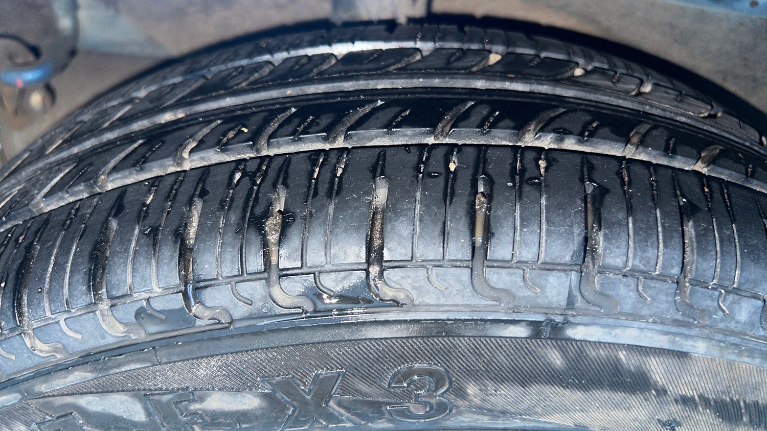 Used 2016 Maruti Suzuki Celerio ZXi AMT Petrol Automatic tyres RIGHT REAR TYRE TREAD VIEW