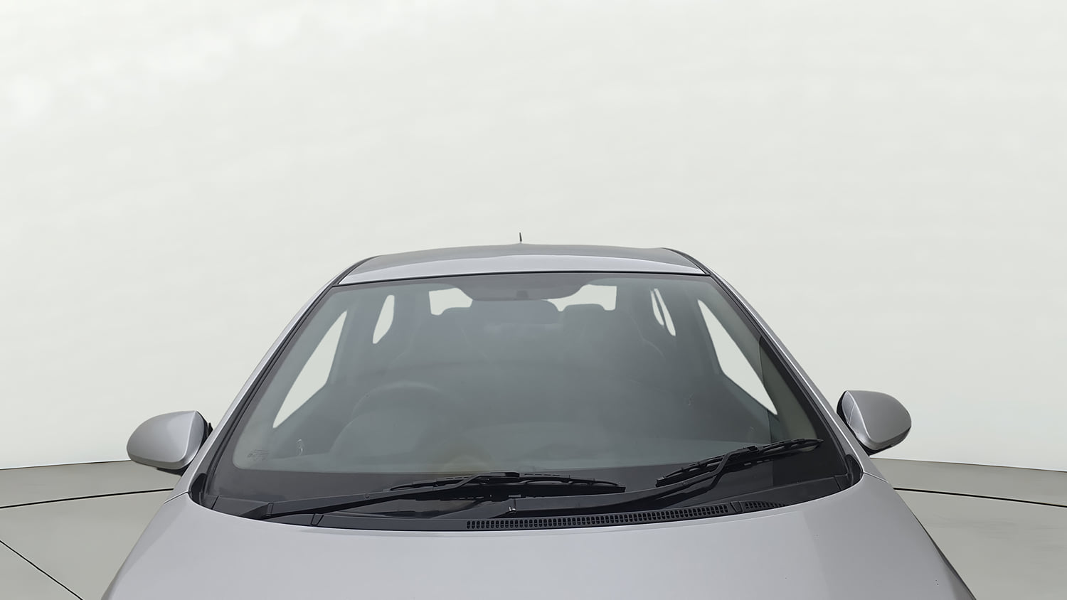 Used 2014 Hyundai Xcent S 1.2 (O) Petrol Manual exterior FRONT WINDSHIELD VIEW