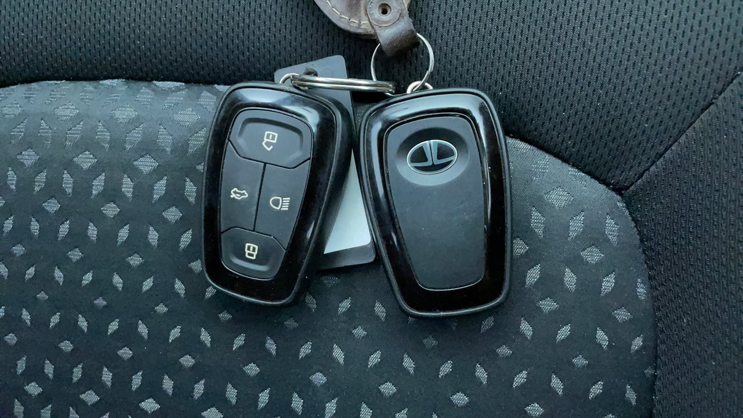 Used 2019 Tata Nexon XZ Plus Diesel Diesel Manual extra CAR KEY VIEW