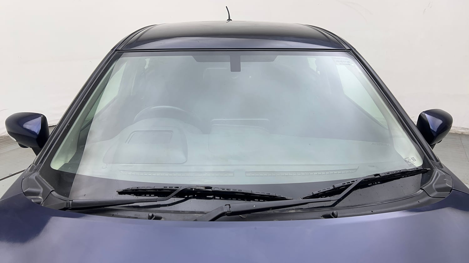 Used 2022 Maruti Suzuki Baleno Alpha MT Petrol Manual exterior FRONT WINDSHIELD VIEW