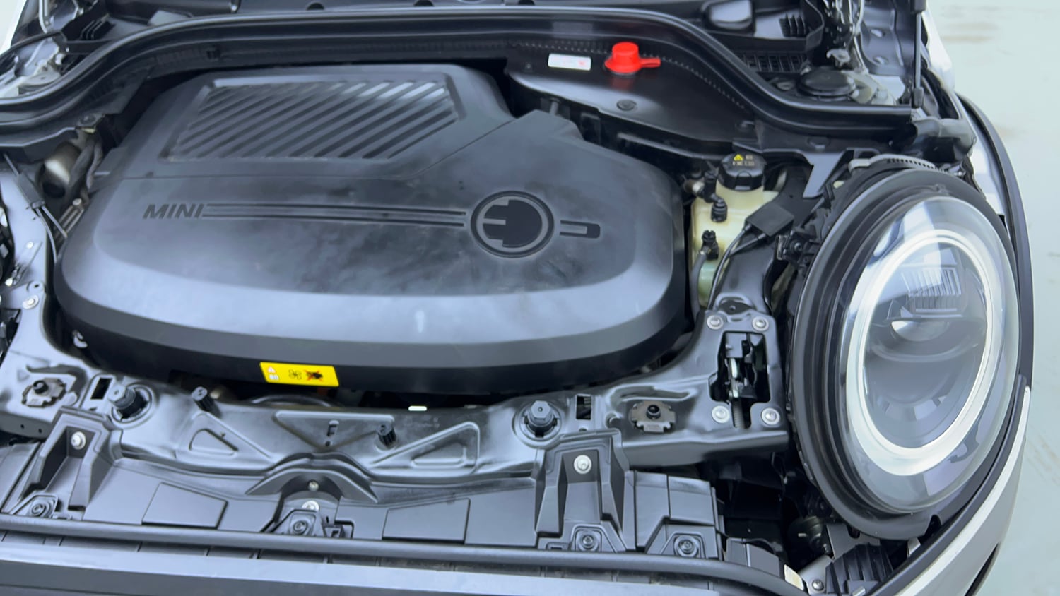 Used 2023 Mini Cooper SE 3-Door Electric Automatic engine ENGINE LEFT SIDE VIEW