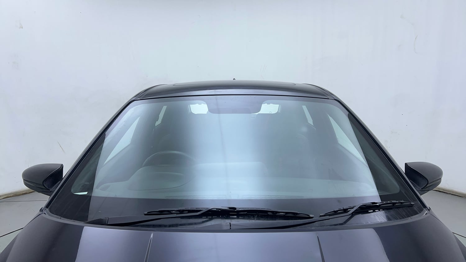 Used 2022 Hyundai i20 N Line N8 1.0 Turbo DCT Petrol Automatic exterior FRONT WINDSHIELD VIEW