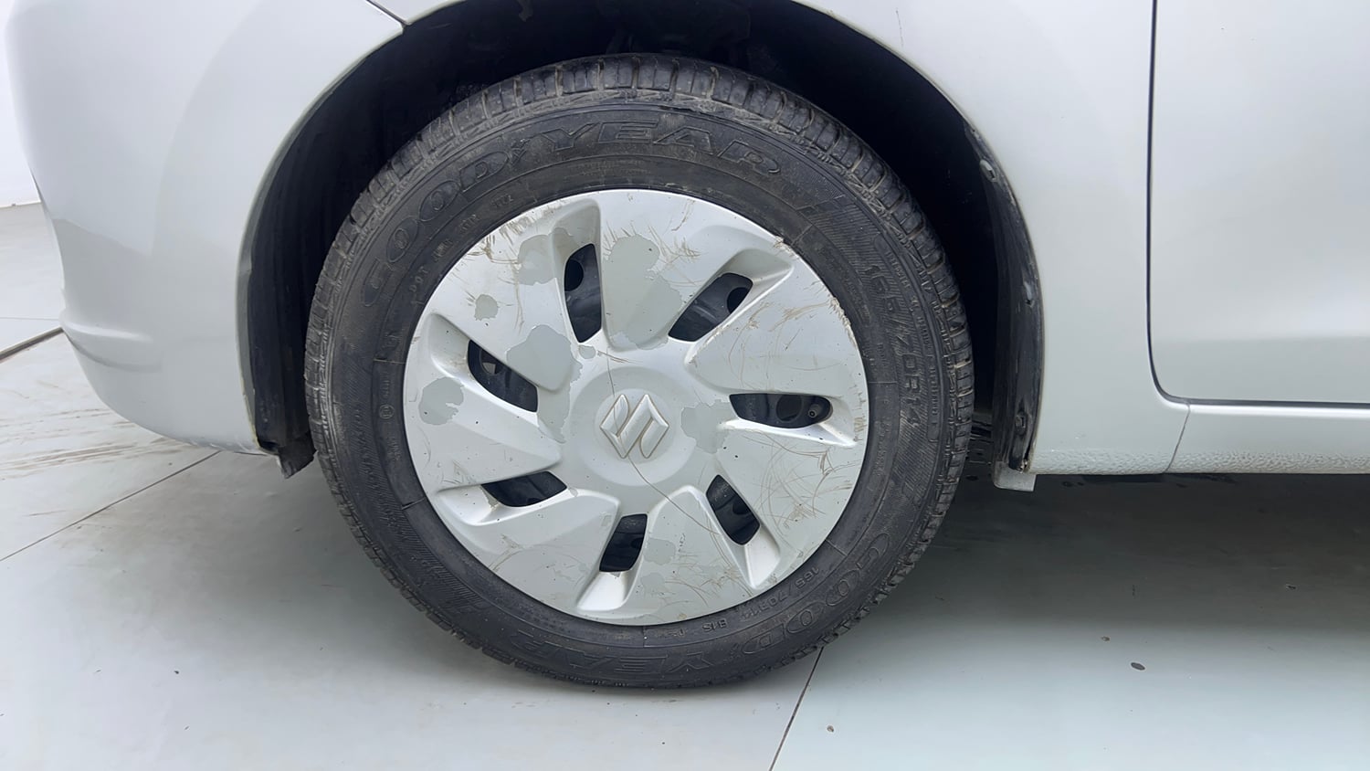 Used 2016 Maruti Suzuki Celerio ZXi AMT Petrol Automatic tyres LEFT FRONT TYRE RIM VIEW