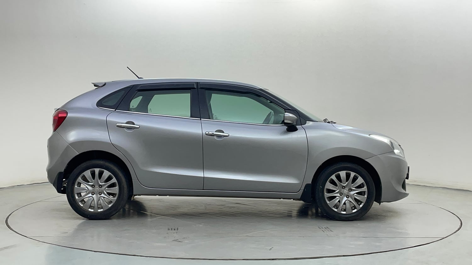 Used 2018 Maruti Suzuki Baleno Zeta 1.2 AT Petrol Automatic exterior RIGHT SIDE VIEW