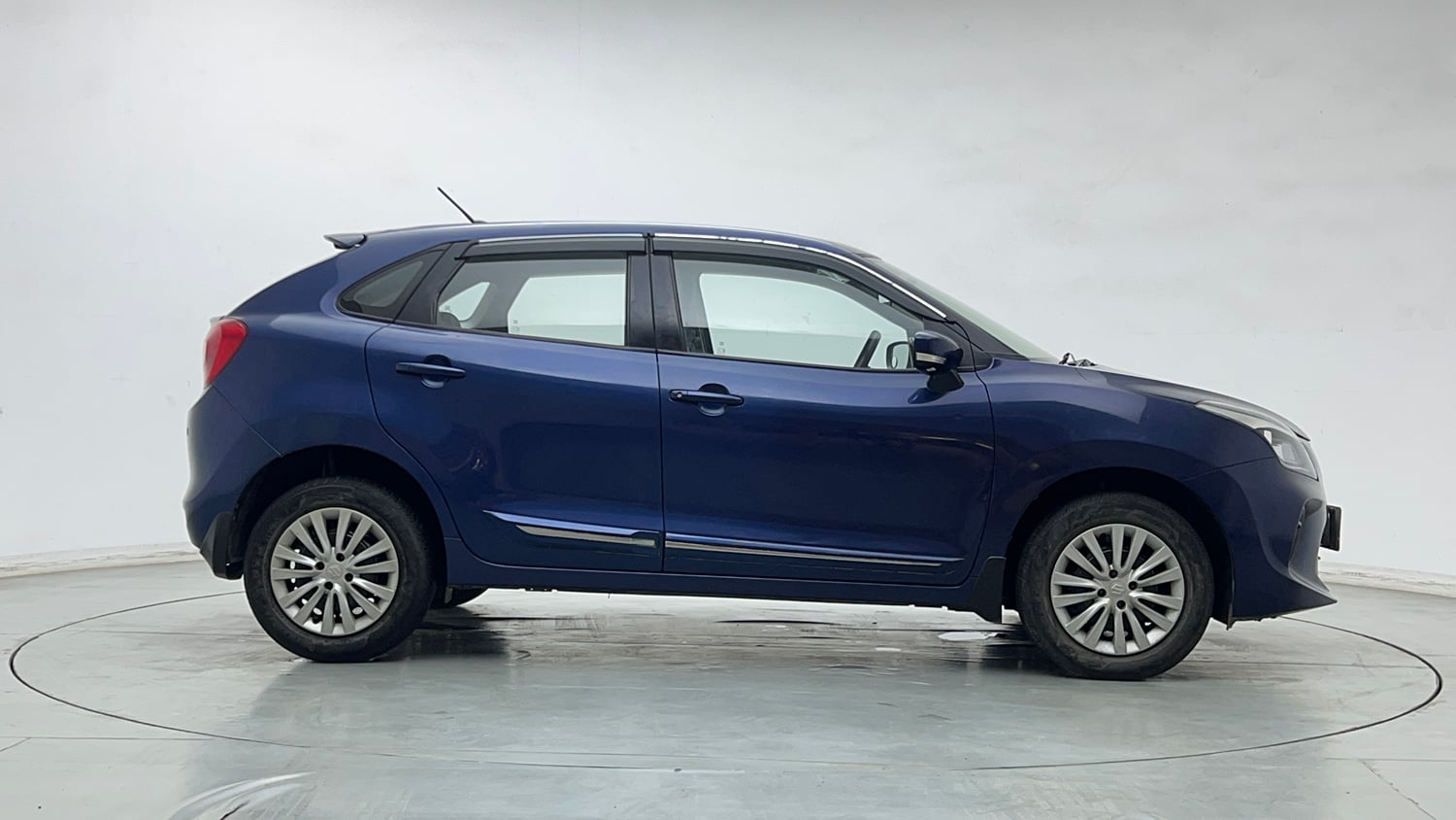 Used 2020 Maruti Suzuki Baleno Delta Petrol Manual exterior RIGHT SIDE VIEW