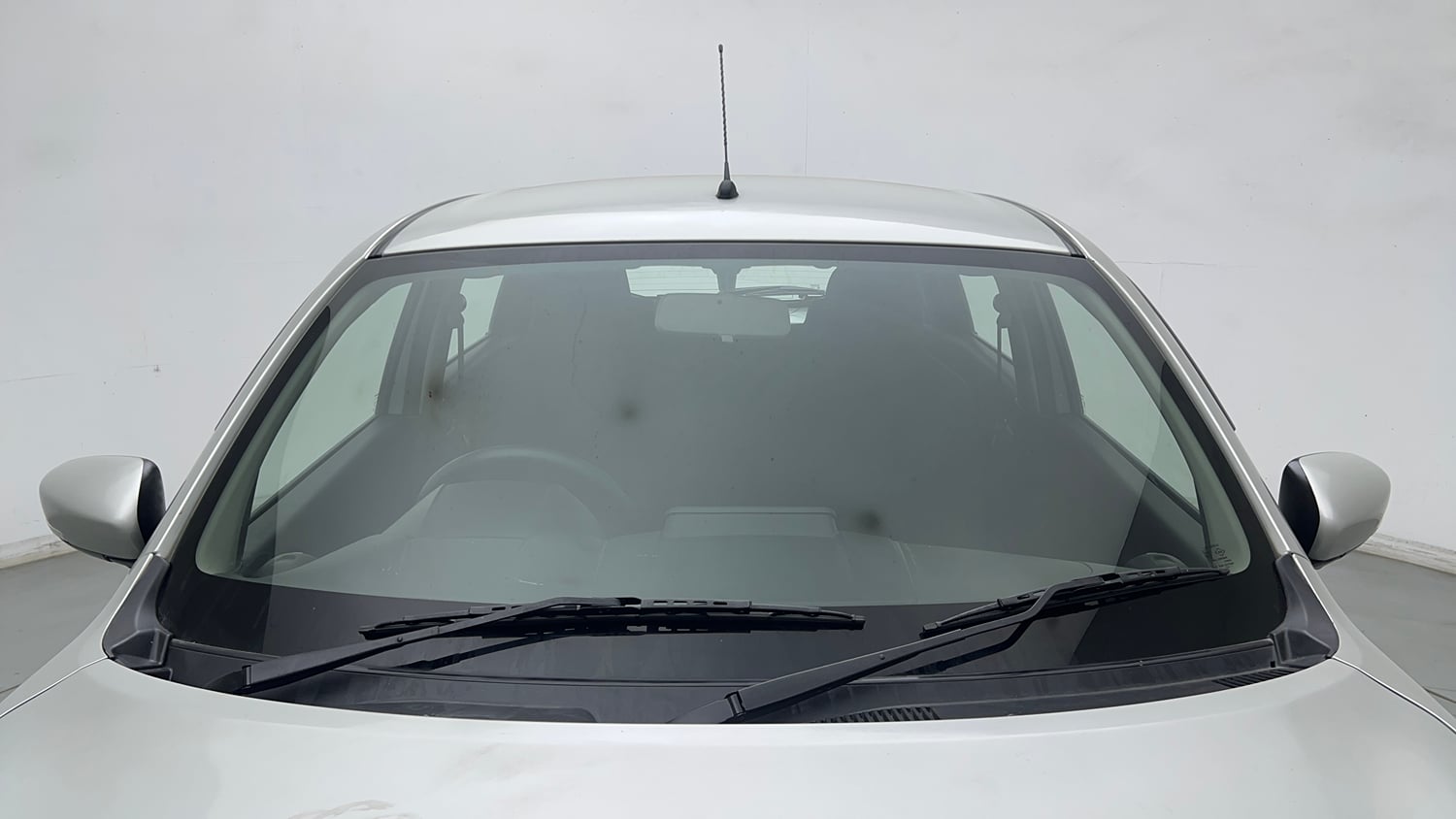Used 2022 Maruti Suzuki Celerio ZXi Plus Petrol Manual exterior FRONT WINDSHIELD VIEW