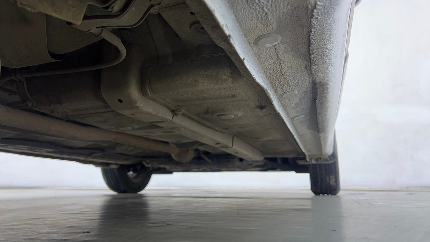Used 2022 Hyundai Grand i10 Nios Sportz 1.2 Kappa VTVT CNG Cng Manual extra REAR RIGHT UNDERBODY VIEW