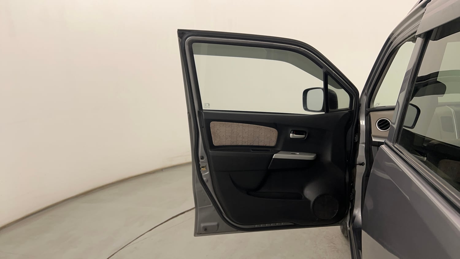 Used 2017 Maruti Suzuki Wagon R VXI Petrol Manual interior LEFT FRONT DOOR OPEN VIEW