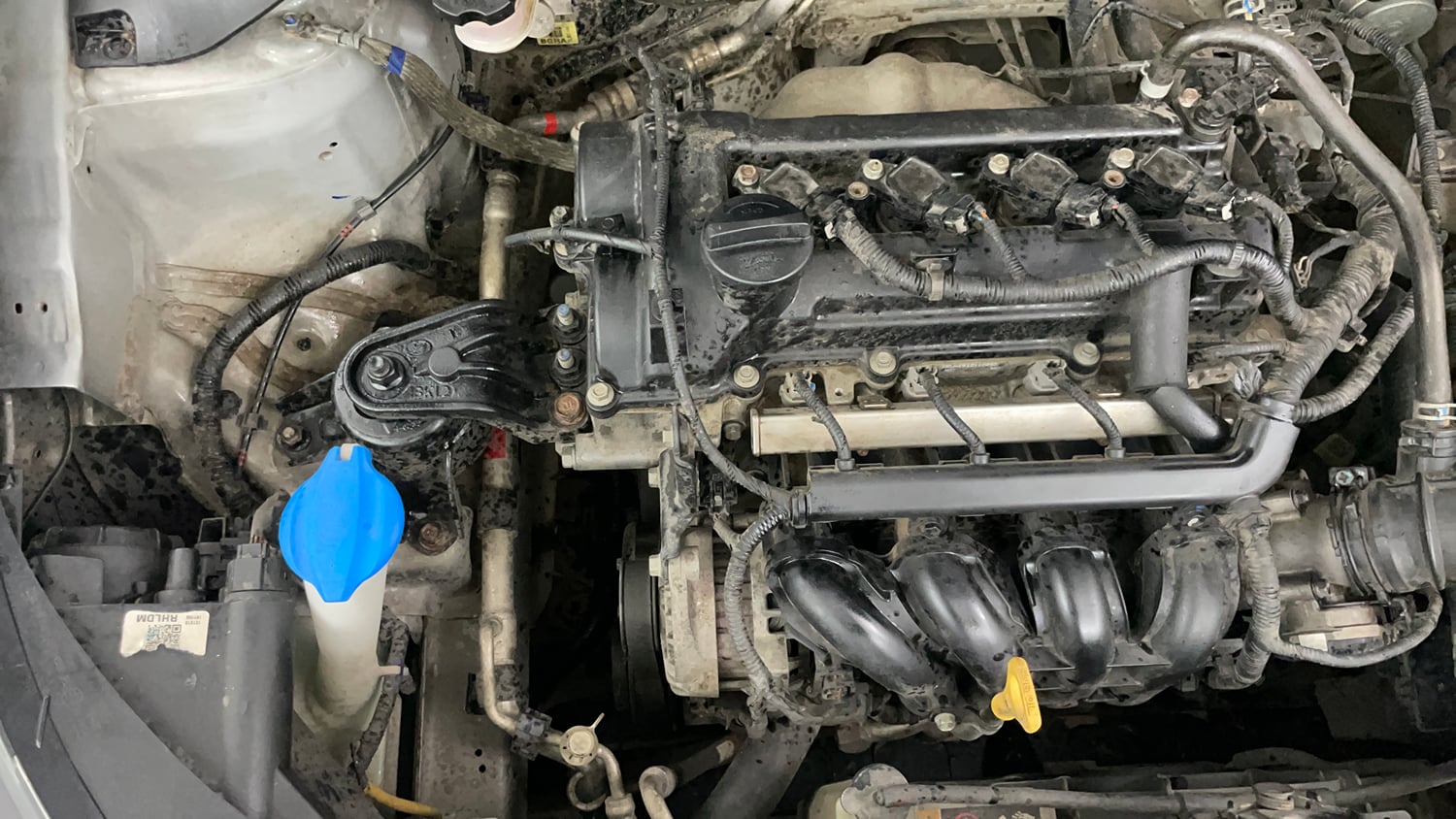 Used 2020 Hyundai Elite i20 Sportz Plus 1.2 Petrol Manual engine ENGINE RIGHT SIDE VIEW